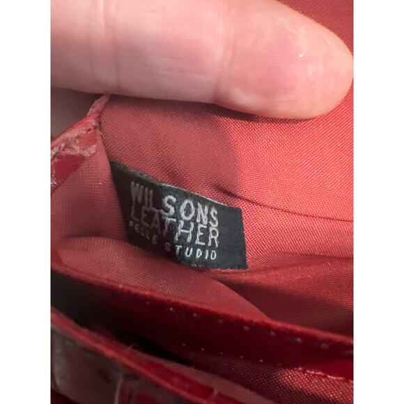 Wilson’s Leather red wallet - Picture 5 of 5